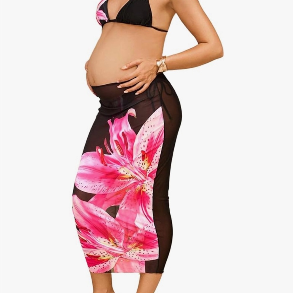 Chic Black and Pink Floral Maternity Sarong